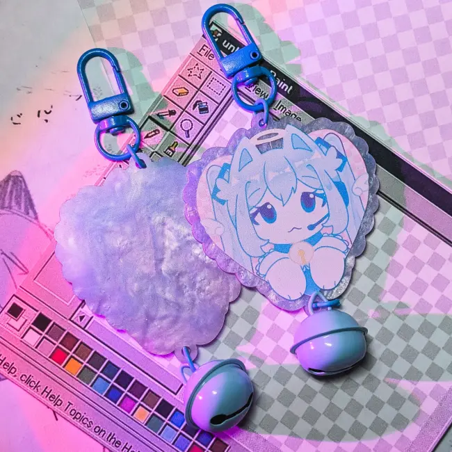 Брелок с бубенчиком "Мику"